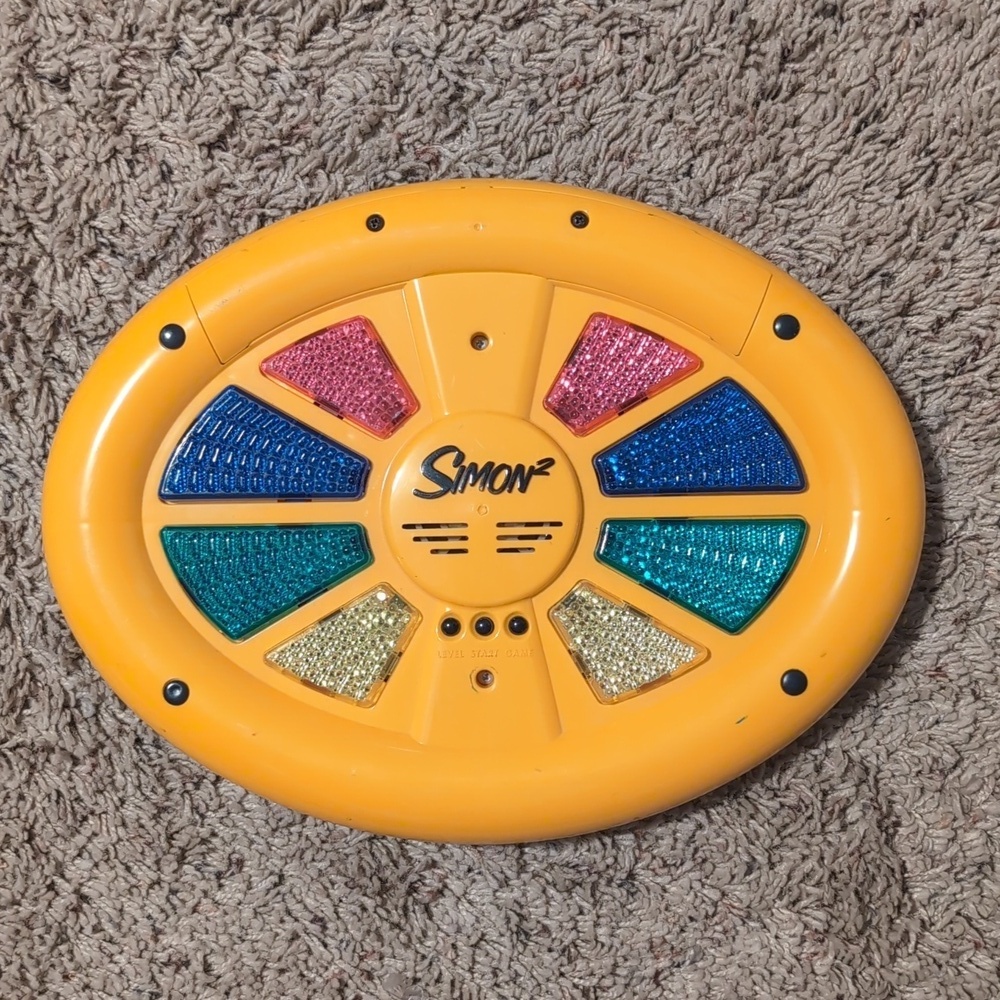 Simon2 Simon Says Electronic Memory Game by Hasbro 2000